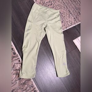 ADIDAS Cropped Leggings